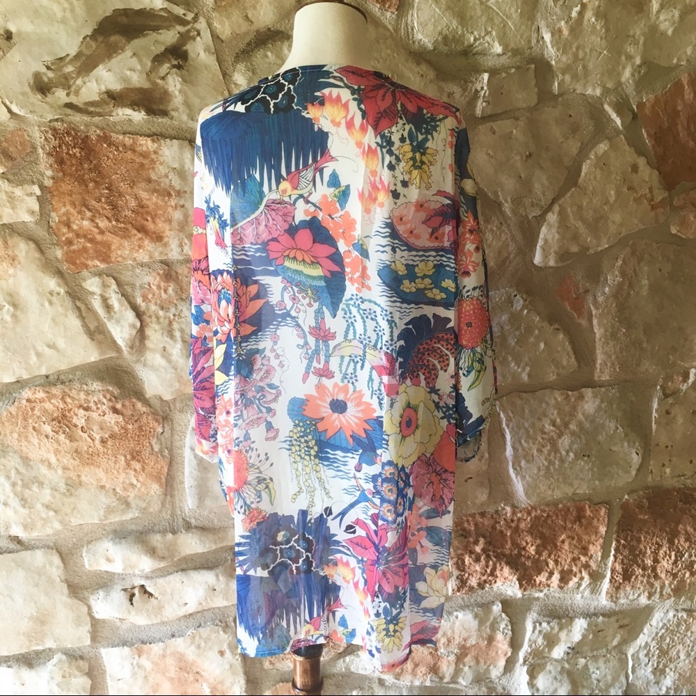 RESTOCKING! 5⭐️Fave!Passionflower Tropical Kimono - Picture 8 of 8